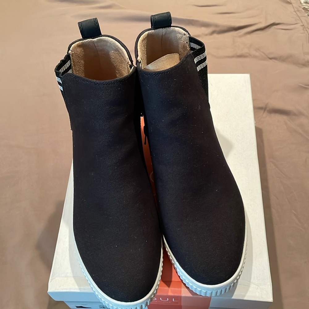Women’s Fabric ankle booties